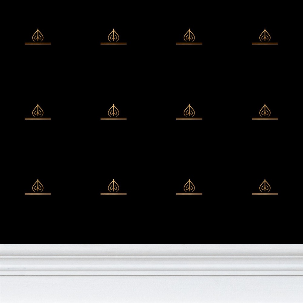 Felicéa Repeat Pattern Wallpaper
